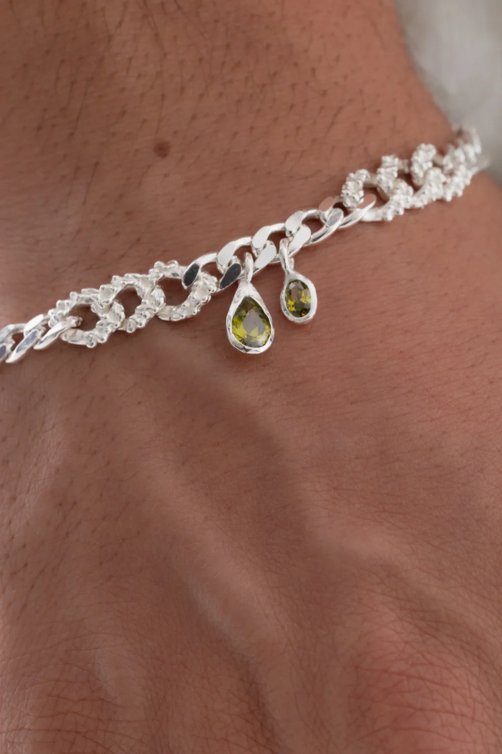 Pulseira Tirta